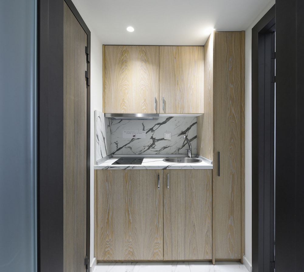 Thetis Boutique Luxury Apartments 9/50