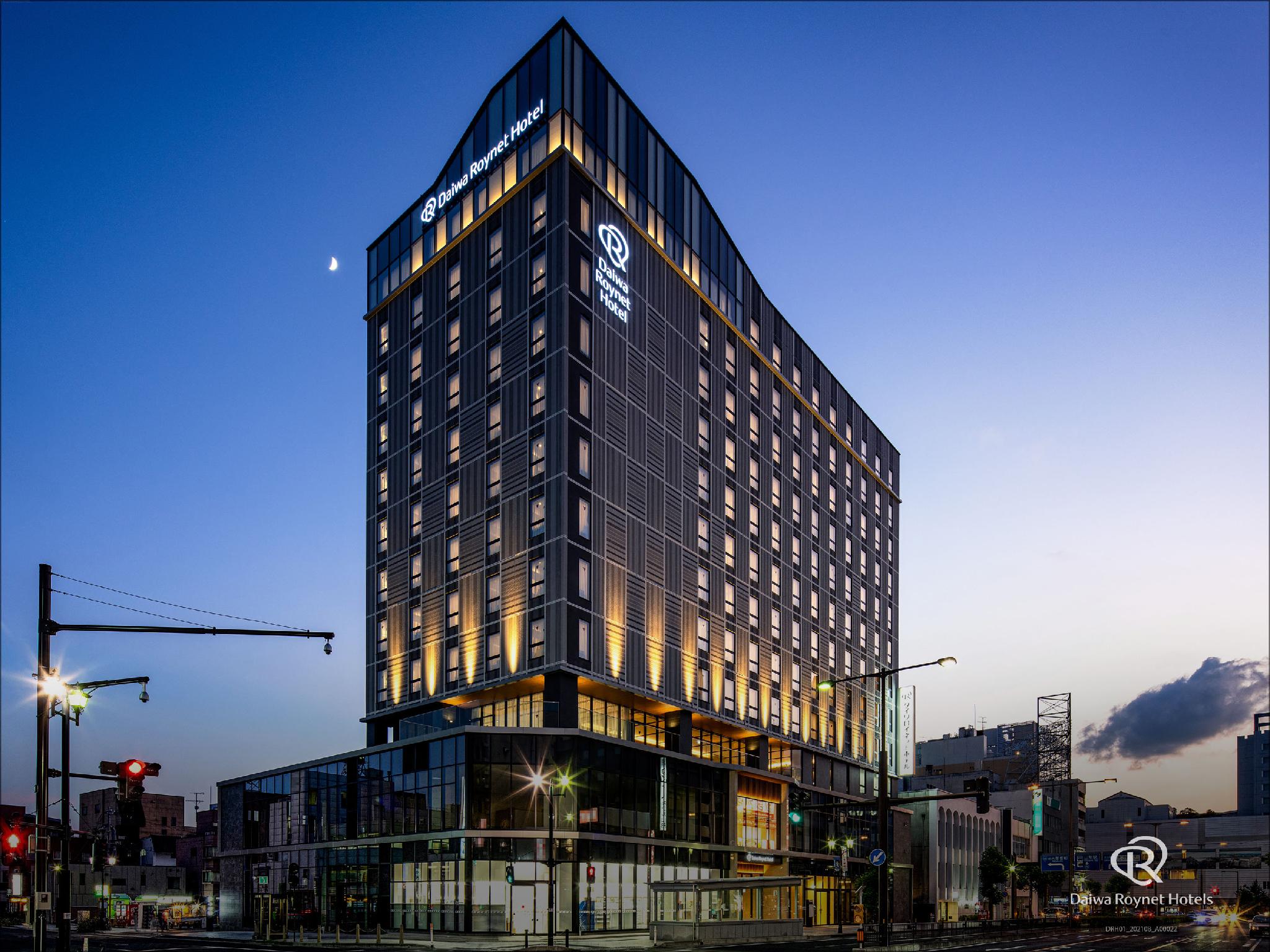 غرفة اقتصادية بسريرين منفصلين للمدخنين