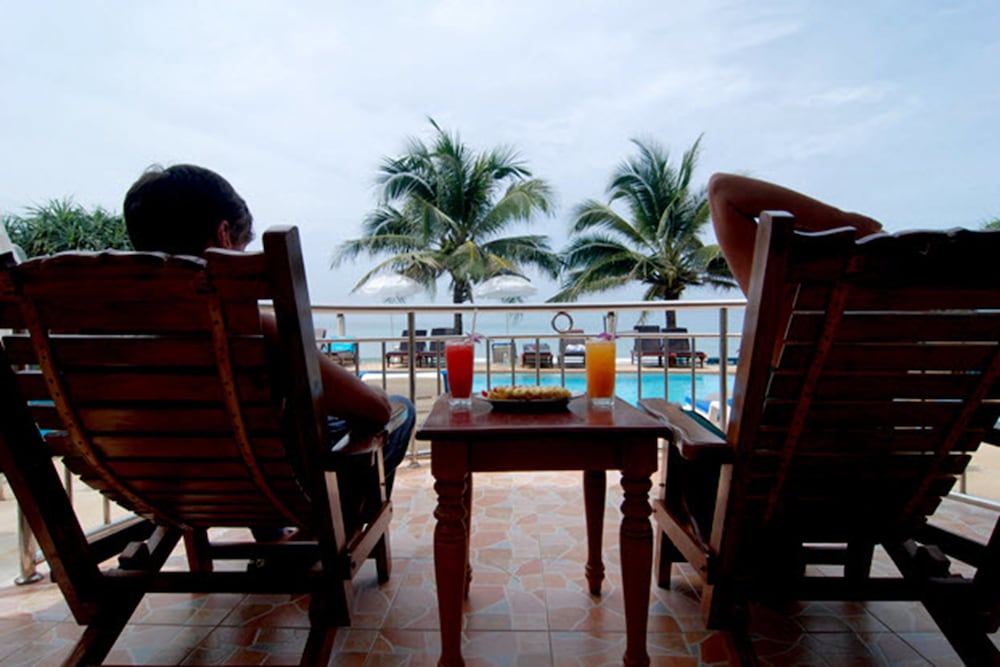LANTA PARADISE BEACH RESORT 16/60