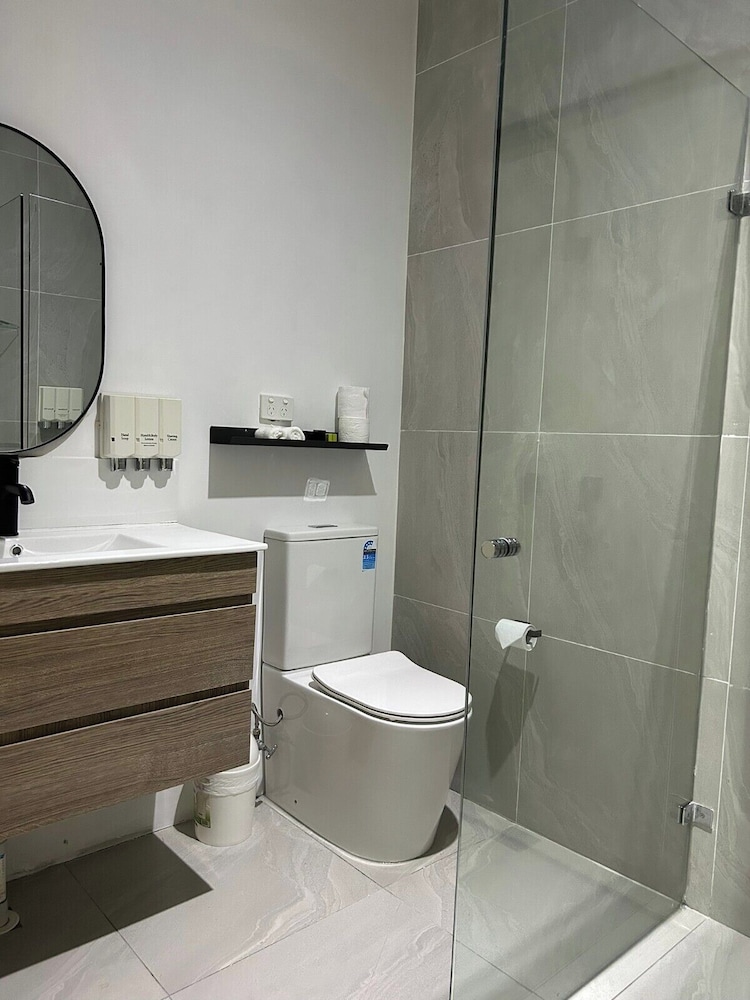Country Lodge Motor Inn 39/50