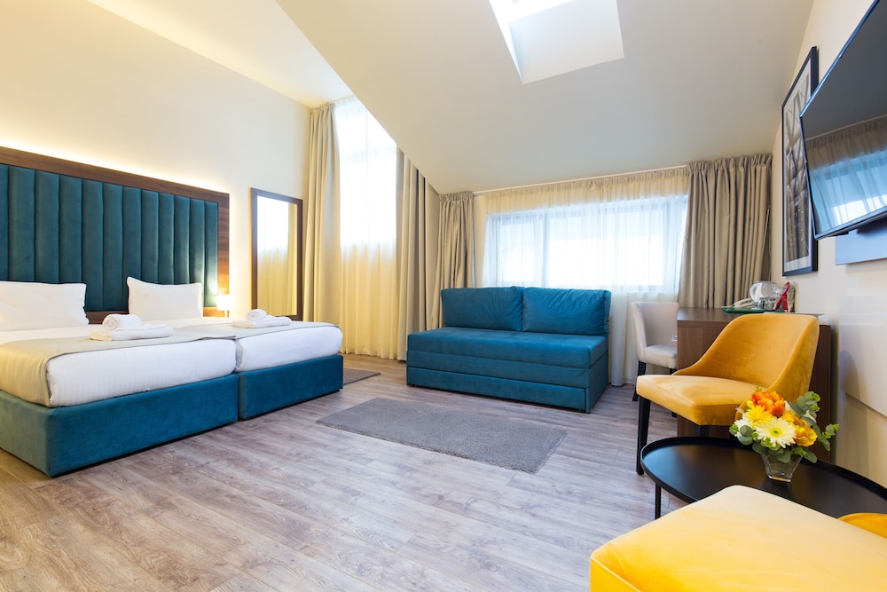 Marquise Hotel 20/49