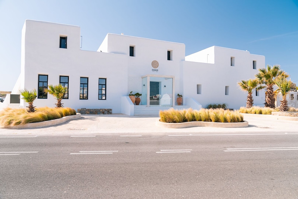 Koukoumi Vegan Boutique Hotel 41/49