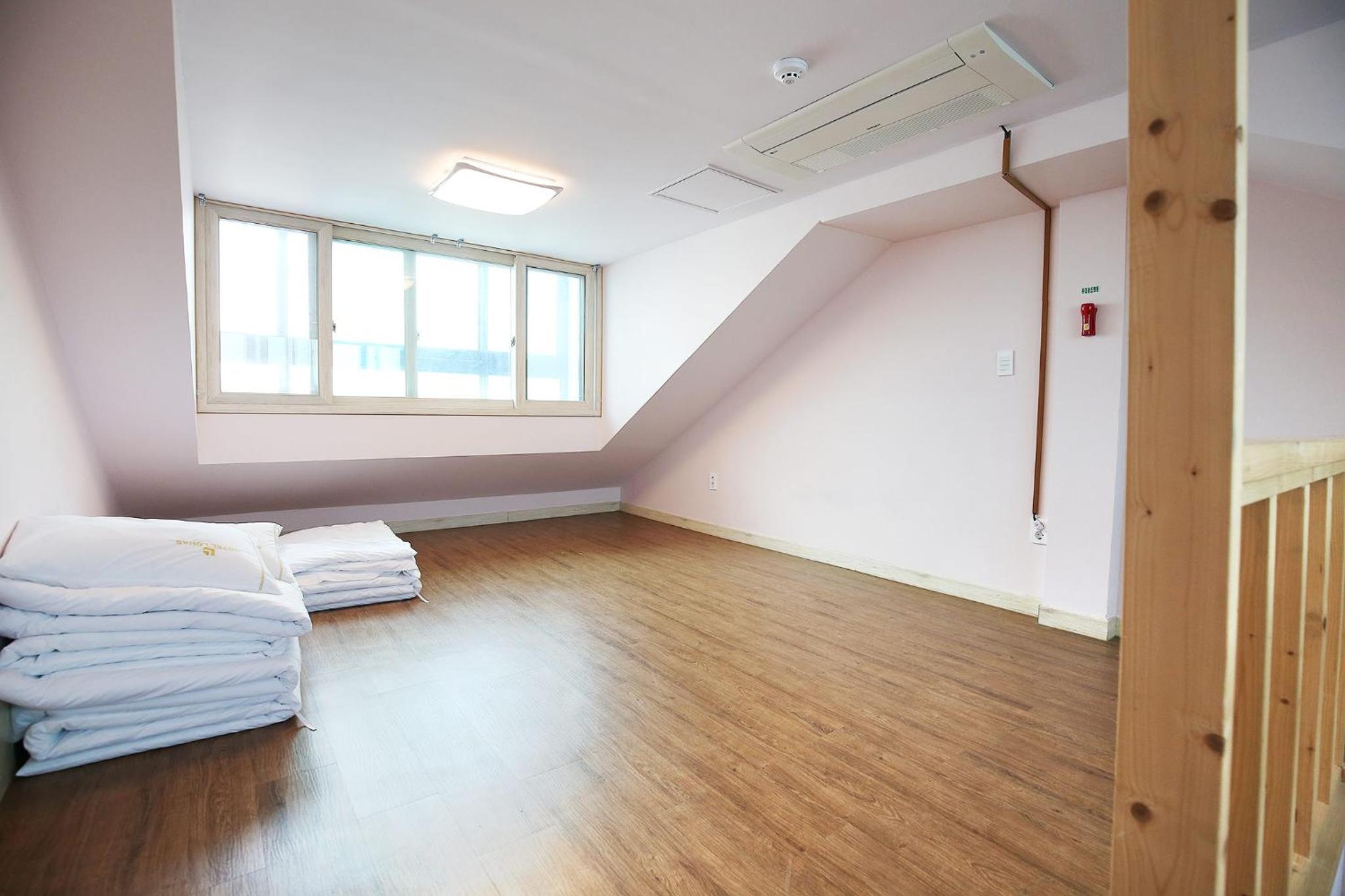 Ondol, Duplex, Sea View