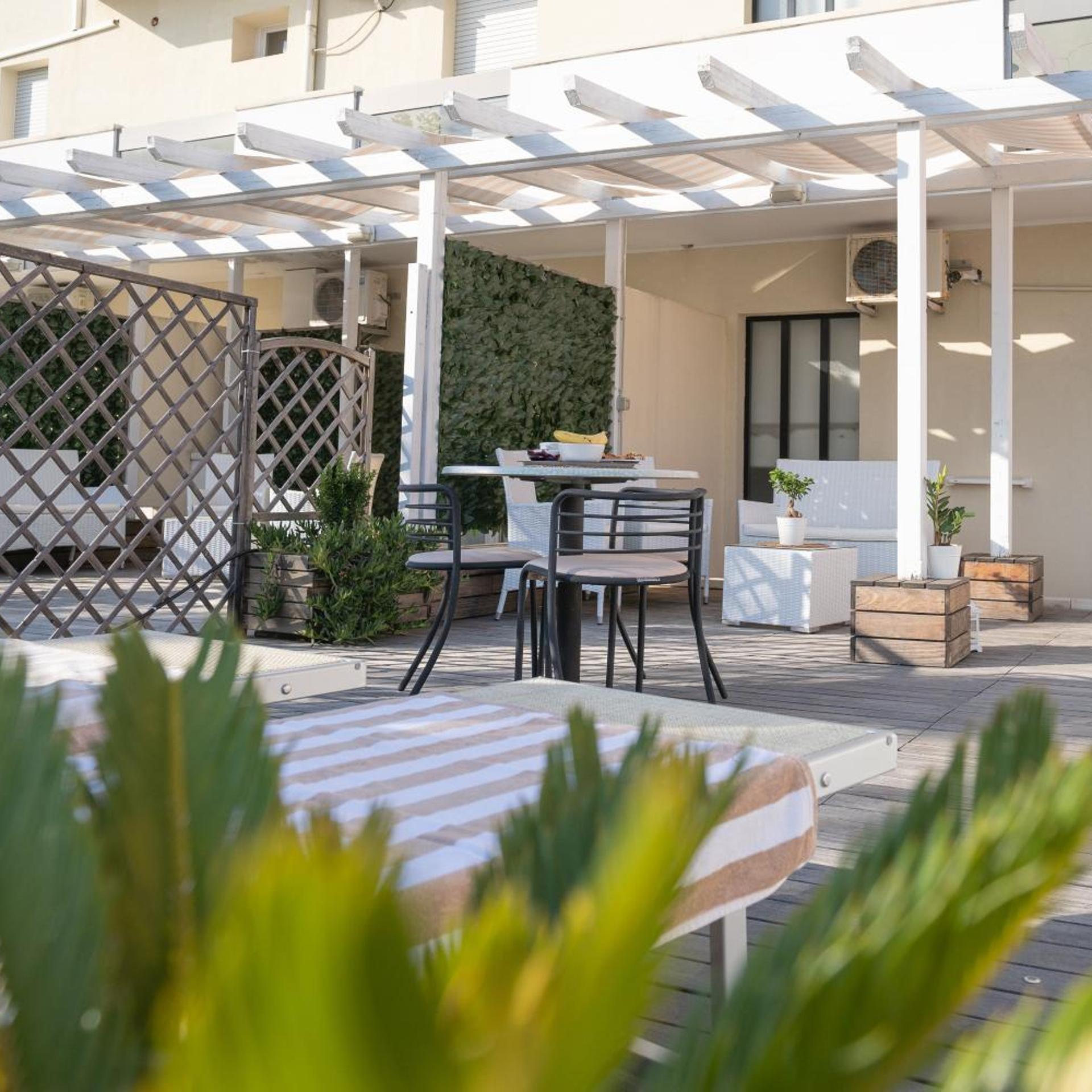 Hotel Arabel 45/50