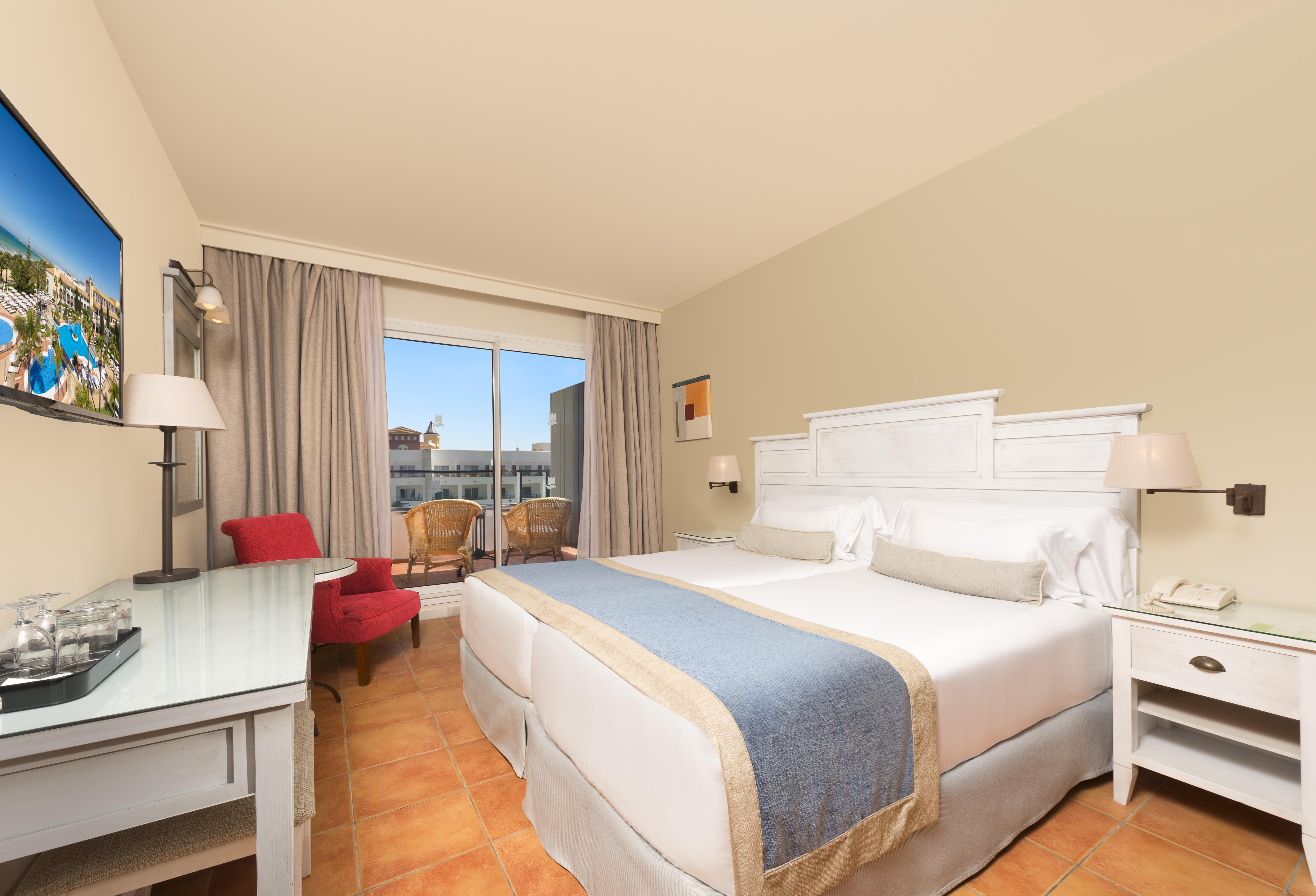 2 Bedrooms, Family, Balcony or Terrace