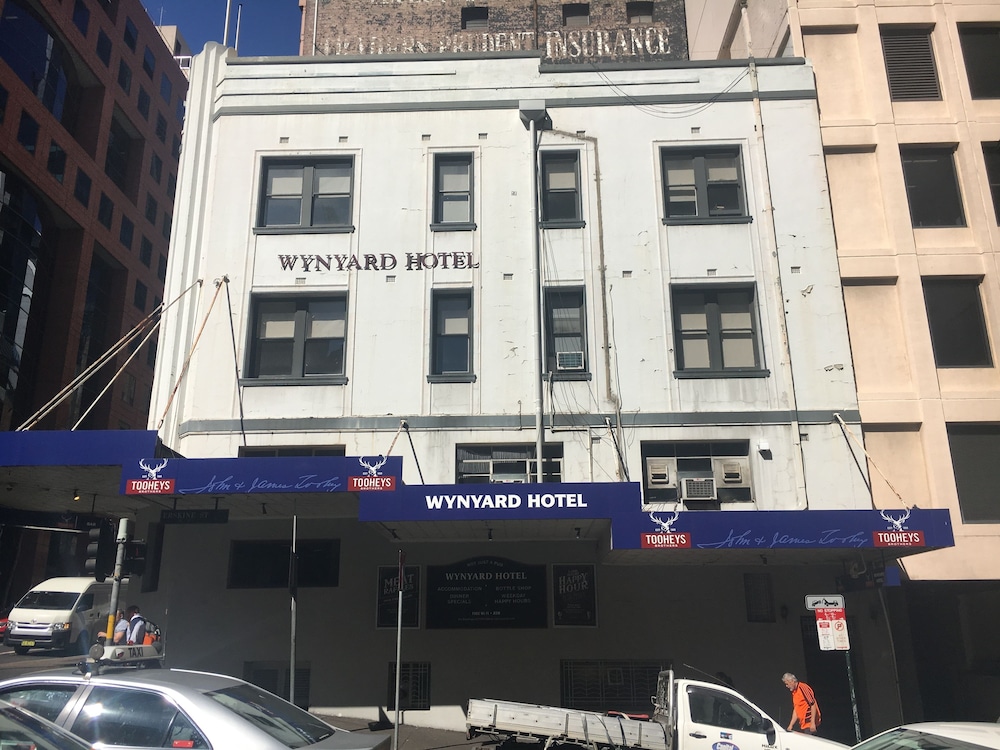 WYNYARD HOTEL 4/36