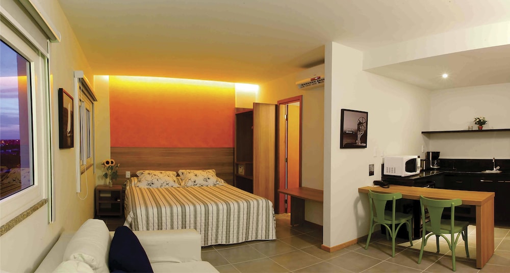 Malibu Plaza Hotel 29/74
