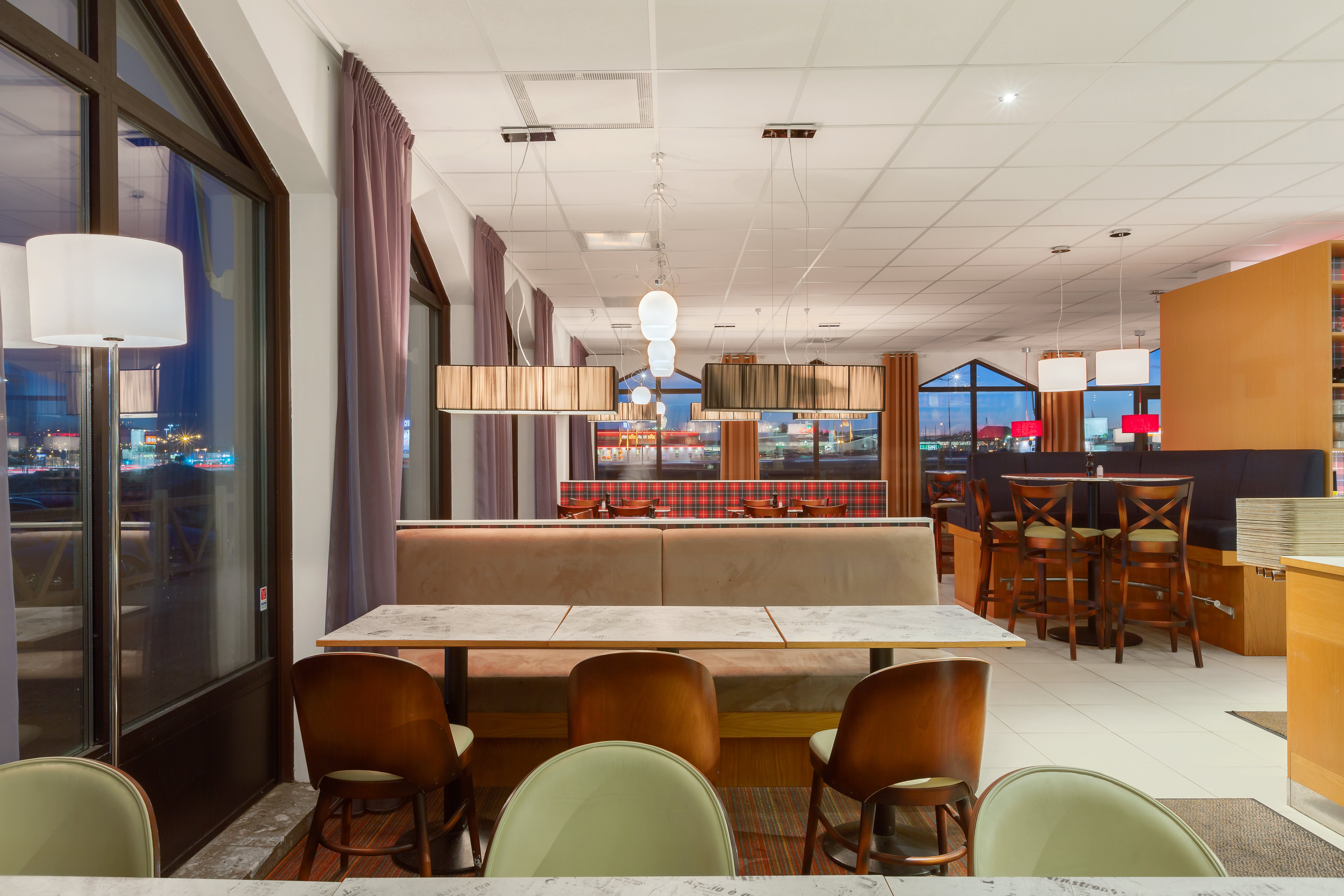 Hotell Fyrislund 10/13