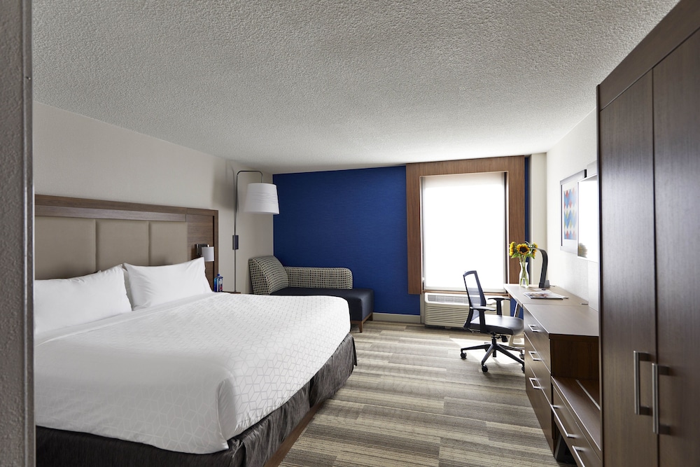 Holiday Inn Express Nashville Downtown 23/67