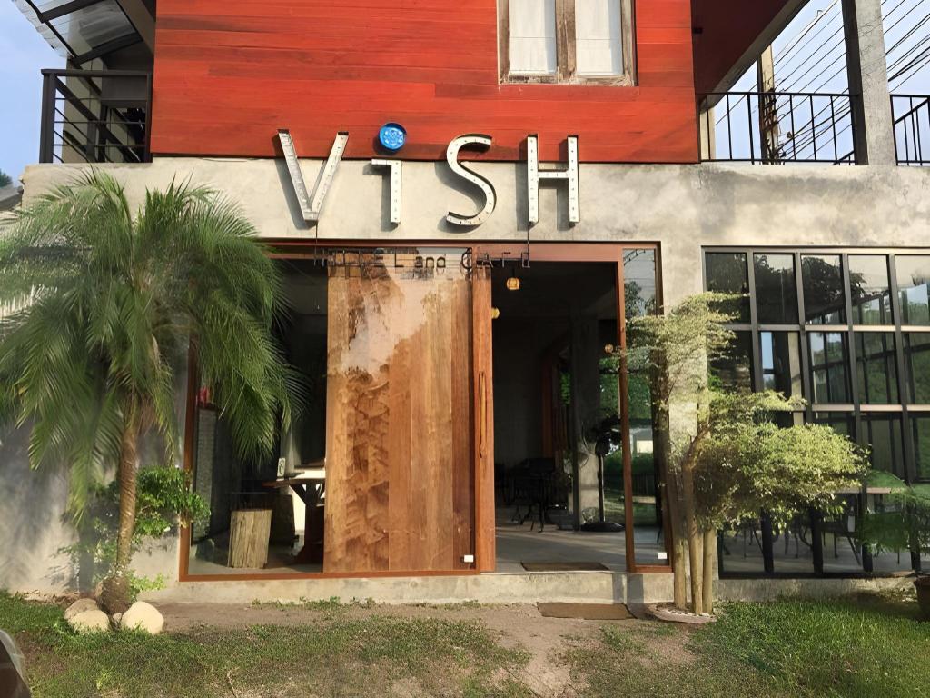 Vish Hotel And Cafe 2/79