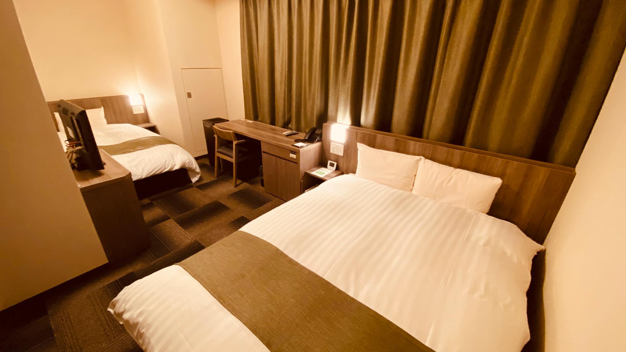 Designer, Standard, Twin Beds