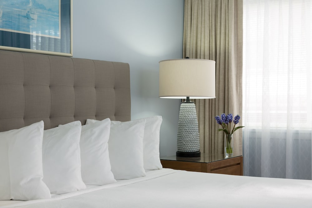 La Mer Beachfront Inn 14/38