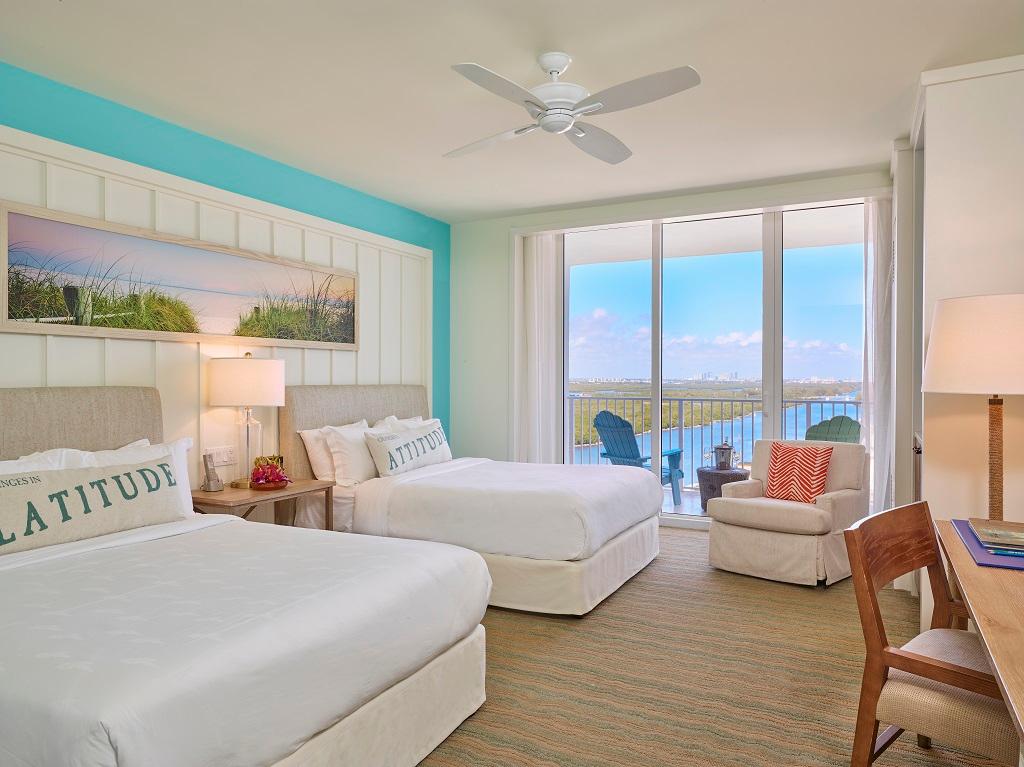 DELUXE, 2 QUEEN BEDS