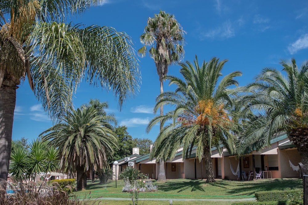 Arapey Oasis Termal 18/23