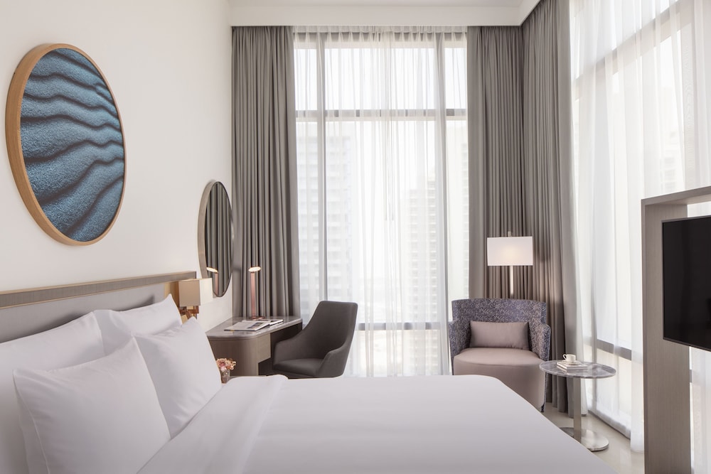 The First Collection at Jumeirah Village Circle, a Tribute Portfolio Hotel 19/35