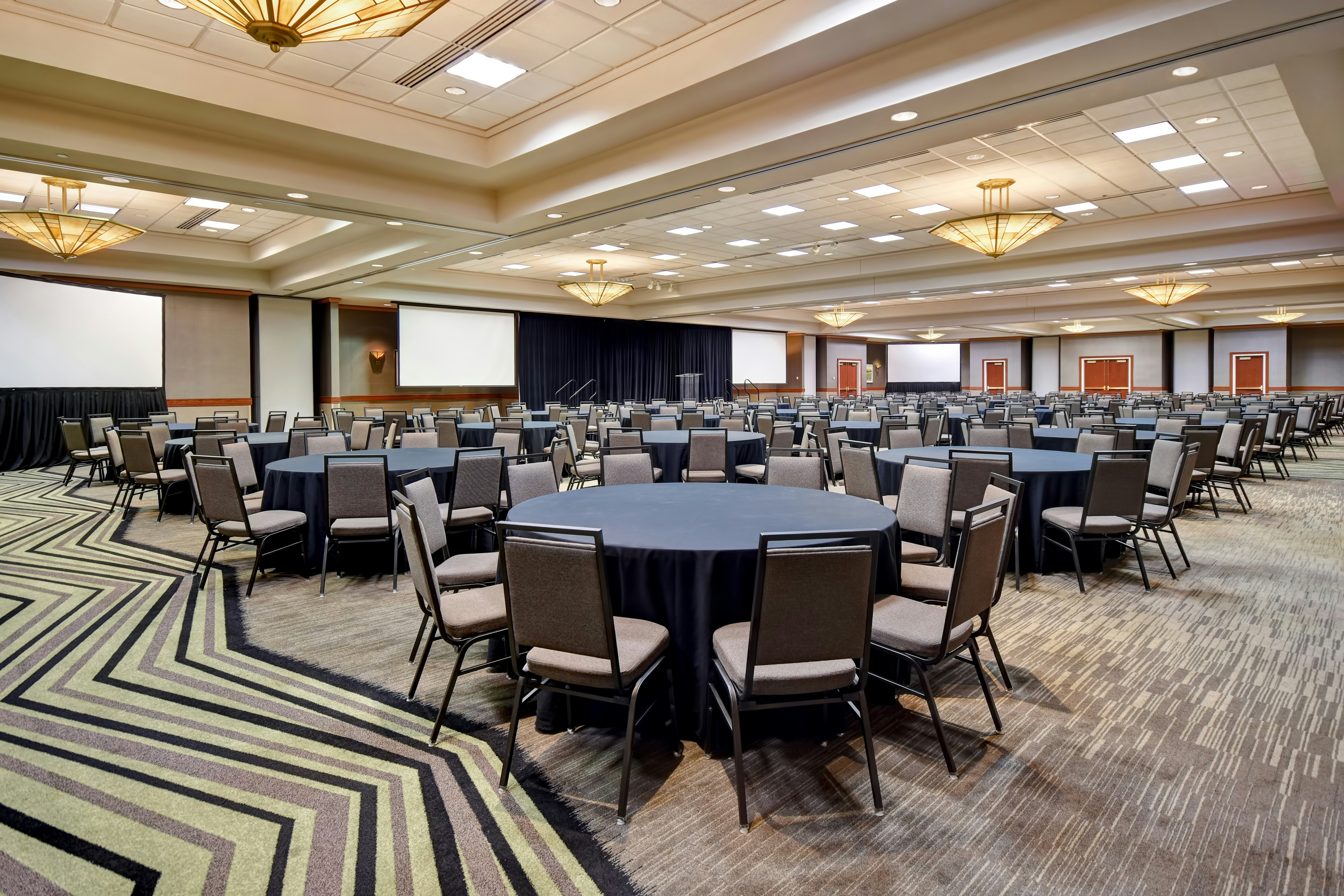 Embassy Suites Little Rock 70/79