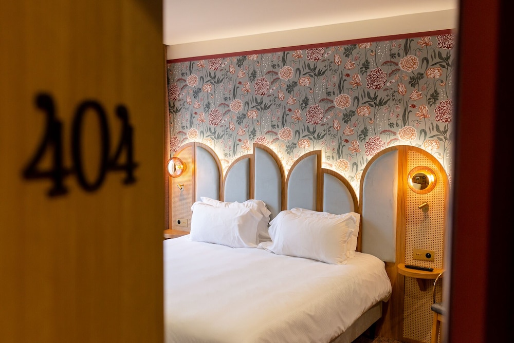 Hotel Jardin De Cluny 19/42