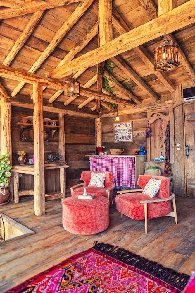Fidanka Hotel 3/50