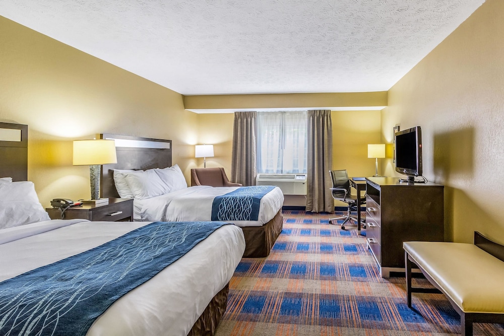 Comfort Inn Independence - Cleveland 7/30