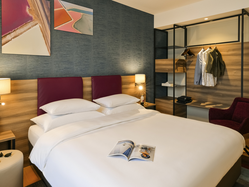 Superior, Suite, Double Bed, with Extra Bed