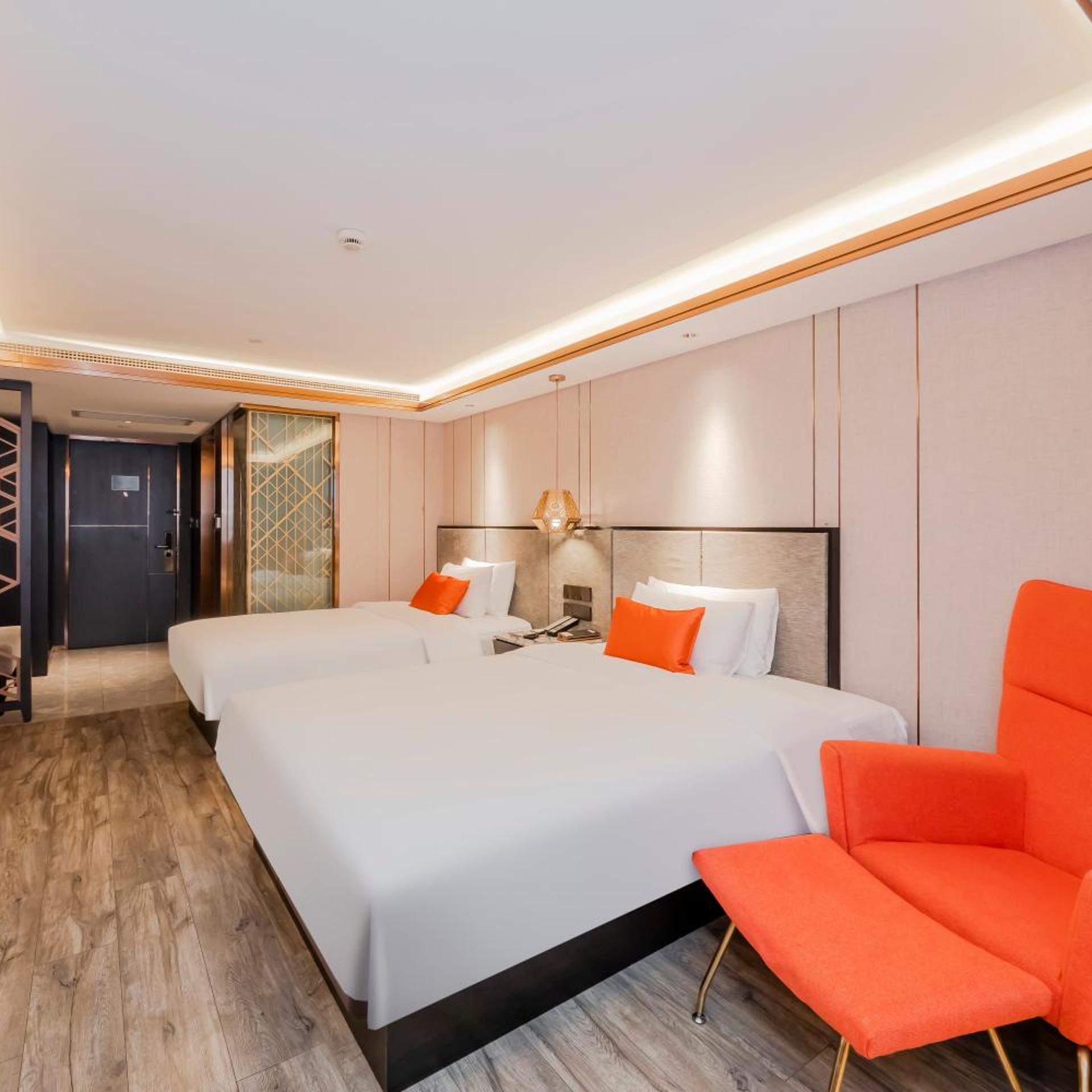 Yitel Premium (Shanghai people's Square Nanjing Road Pedestrian Street shop) 18/47