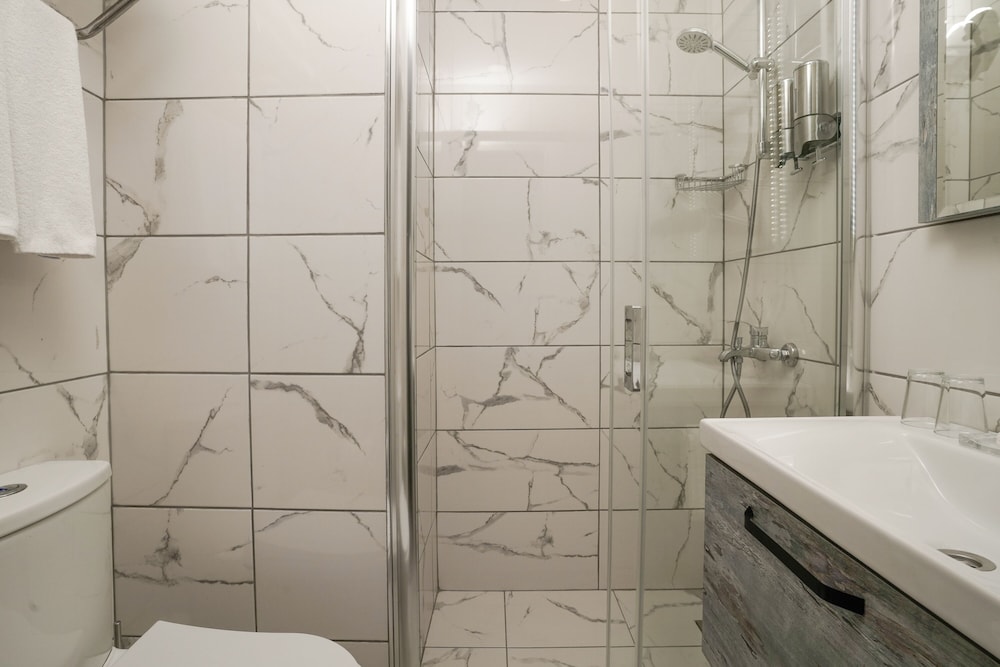Faros Taksim Hotel 65/66