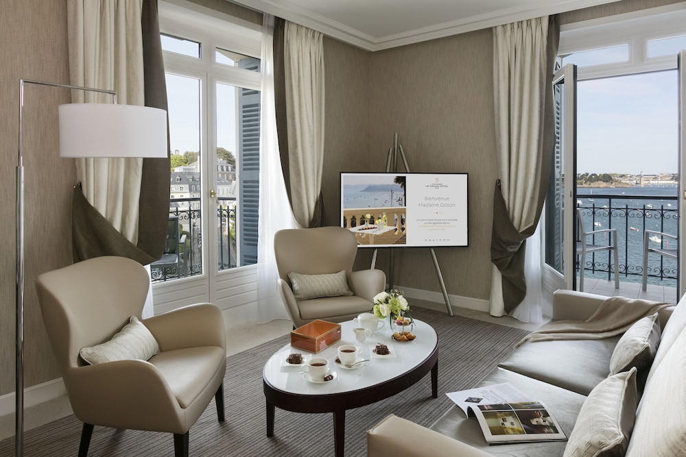Hotel Barriere Le Grand Hotel Dinard 57/83