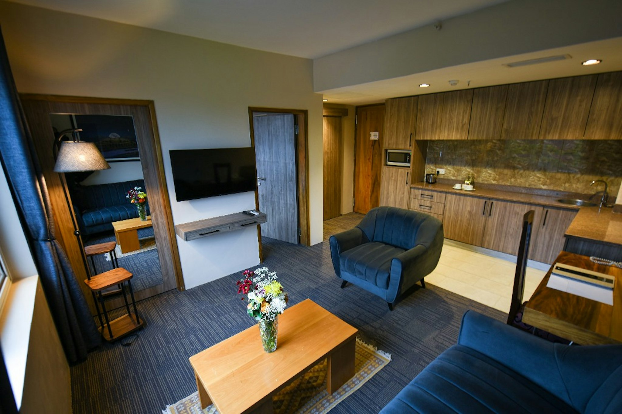 Arcadia Suites 10/14