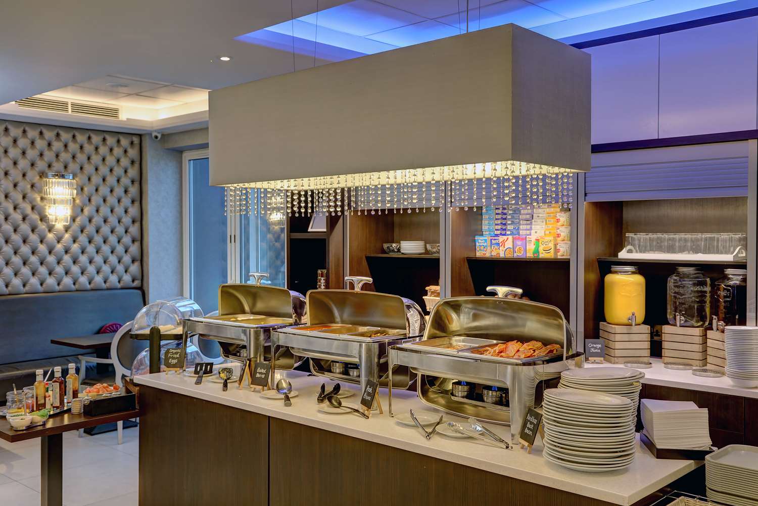 Spark by Hilton London Chiswick 36/45