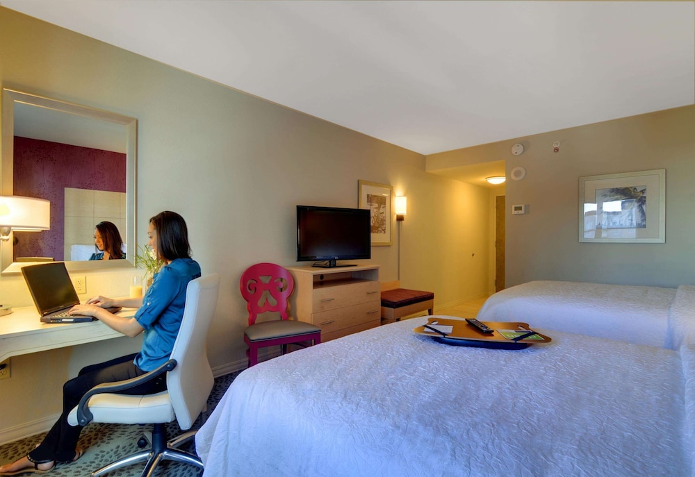 Hampton Inn Suites By Hilton Miami Brickell Downtown 13/65