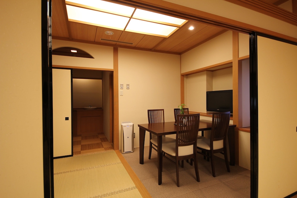 Okunoin Hotel Tokugawa 44/50