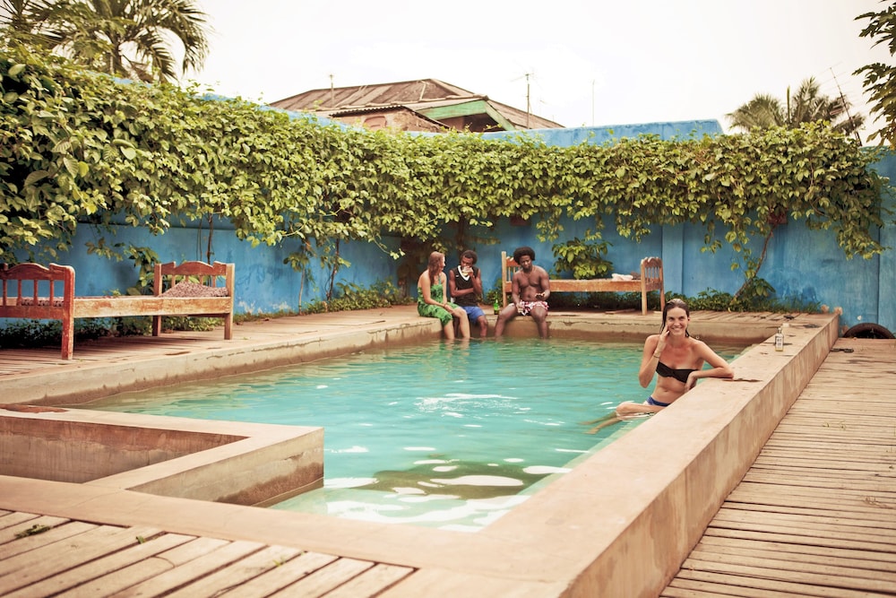 Somewhere Nice - Hostel 62/69