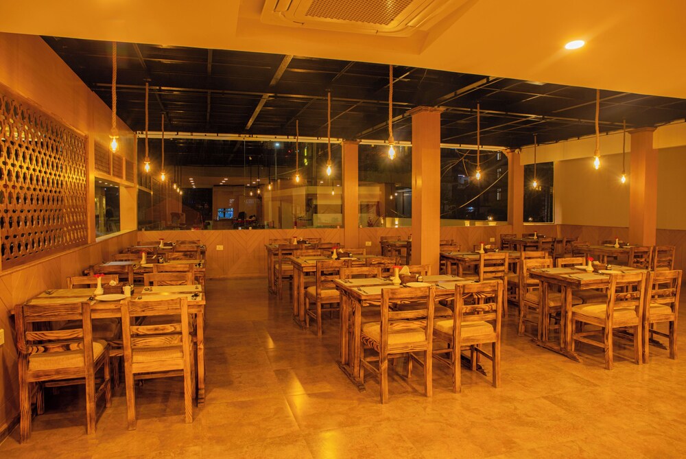 Majheri Resort and Spa 46/50