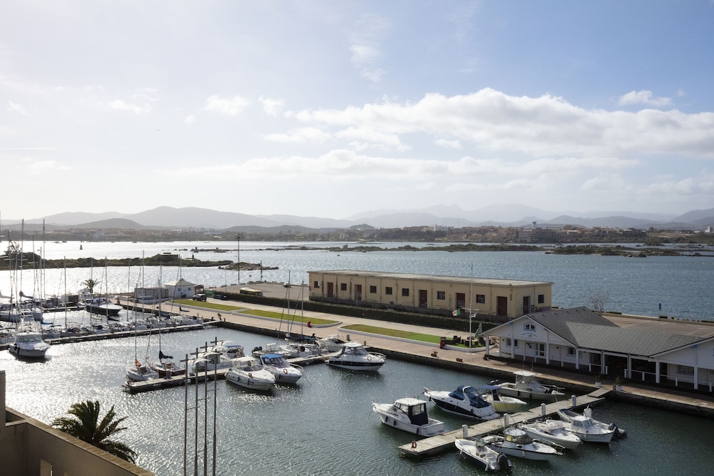 Grand Hotel President Olbia 63/68