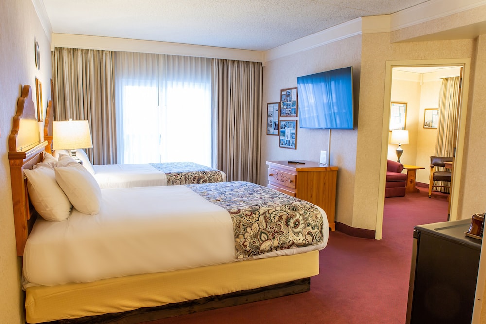 Bavarian Inn Lodge 21/64