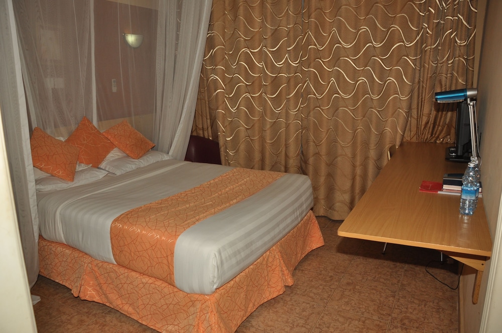 Eureka Place Hotel 12/68