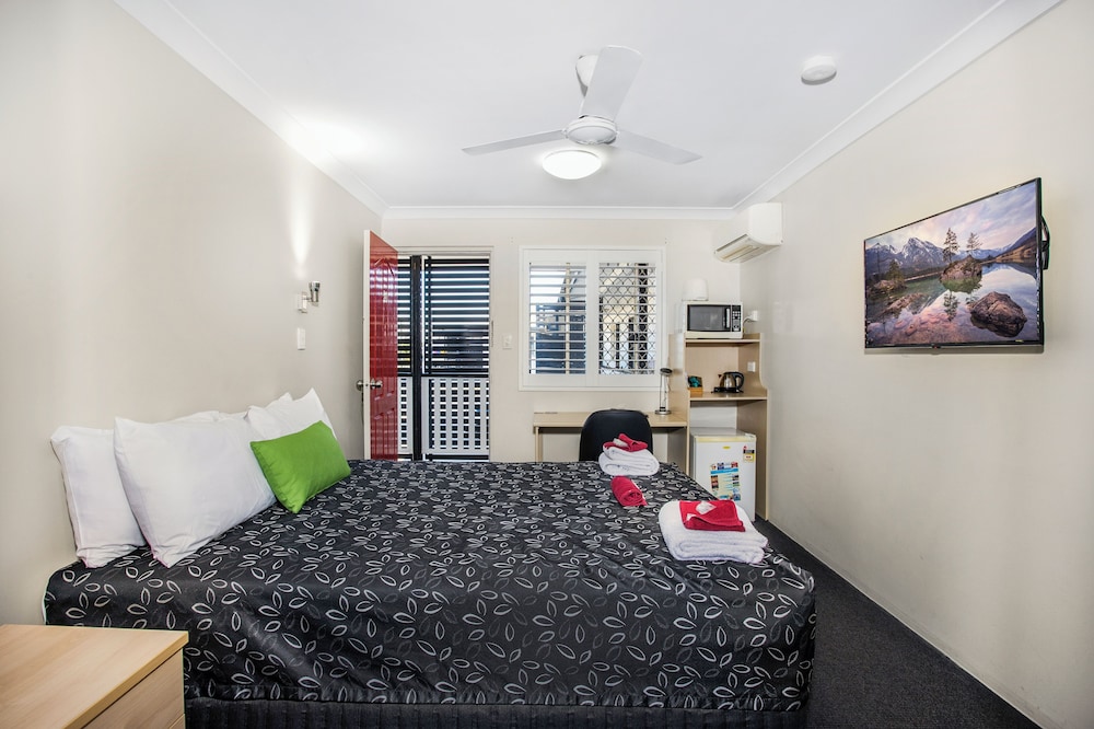 Citywalk Motor Inn 27/55