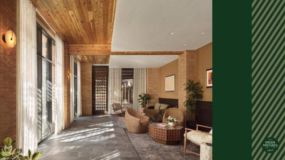 The Inn at Green Pastures 23/44