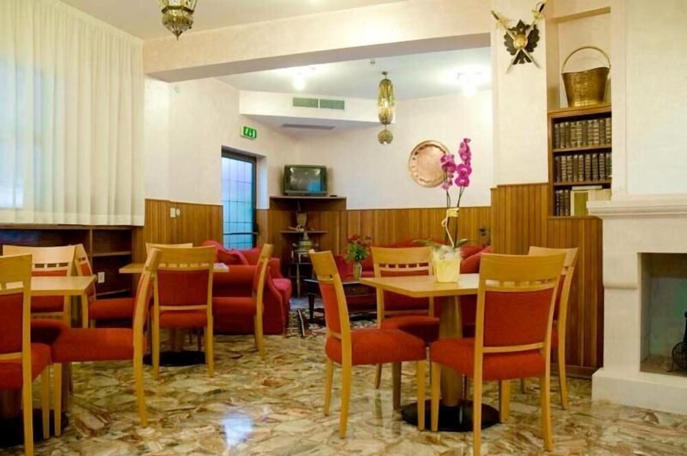 Hotel Viola 18/23