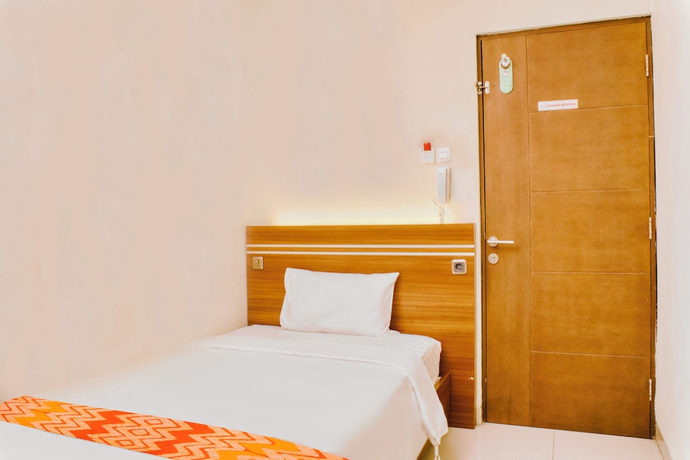 Gapura Residence Hotel Semarang 7/36