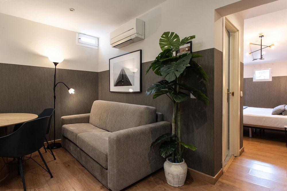 Suites You Zinc Ex Apartments Arenal 52/81