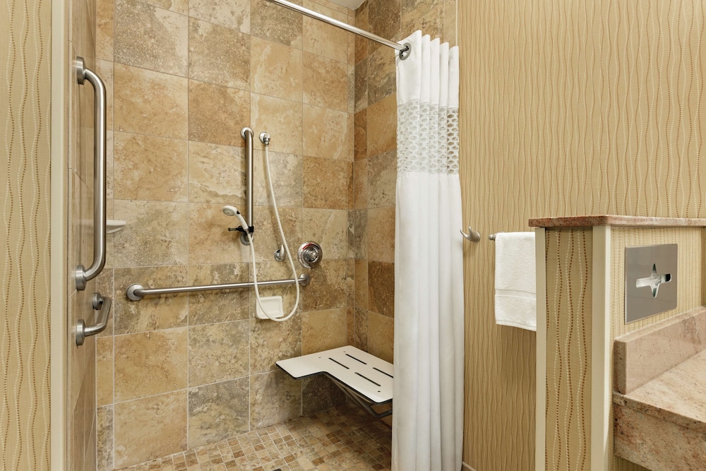 Hampton Inn San Angelo 13/36