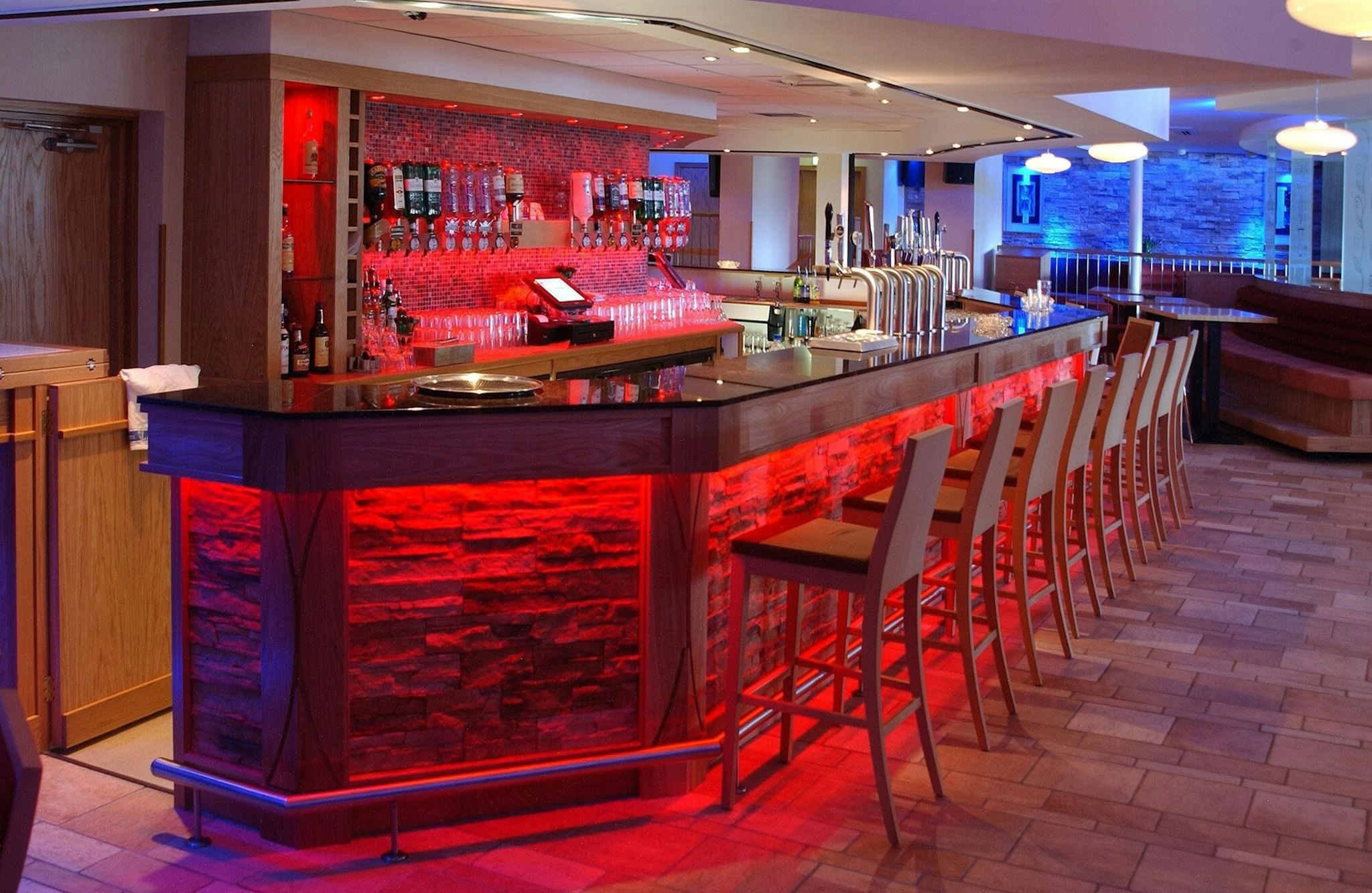 Silverbirch Hotel 56/63