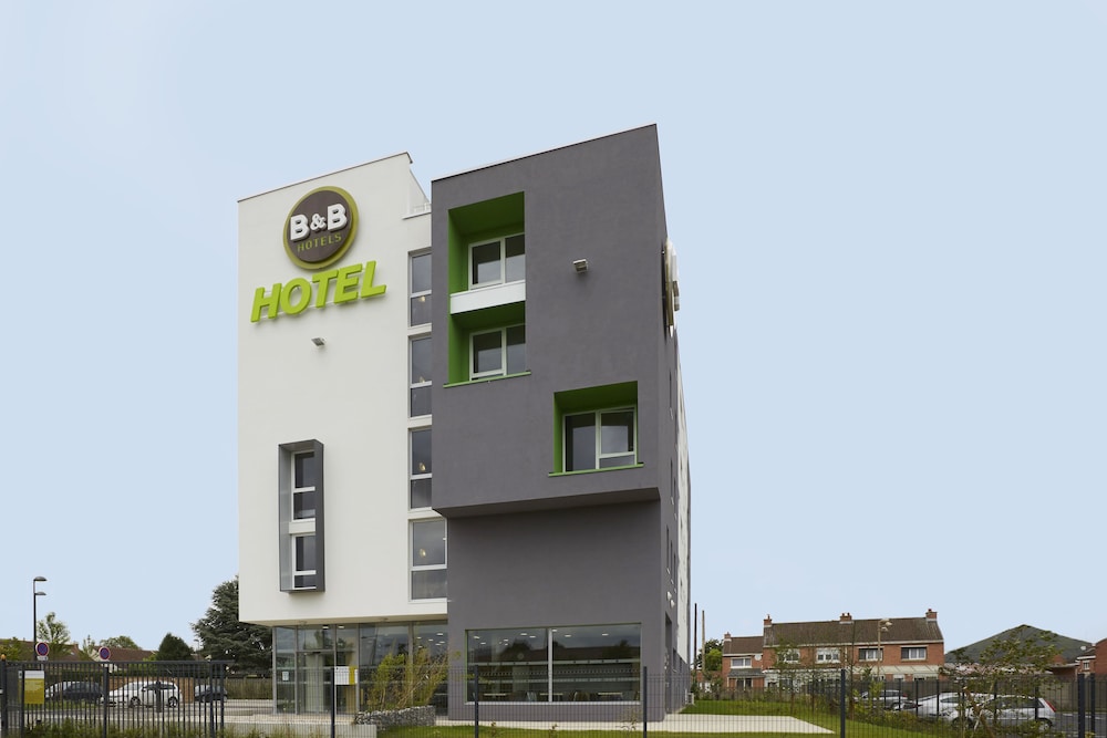B&B HOTEL Lens Musée du Louvre in LIEVIN