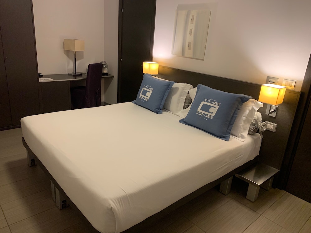 Hotel The One 19/64