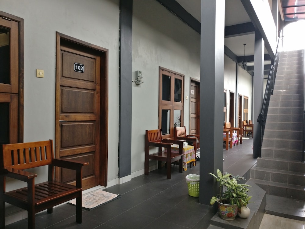 Wisma Liontine 14/19