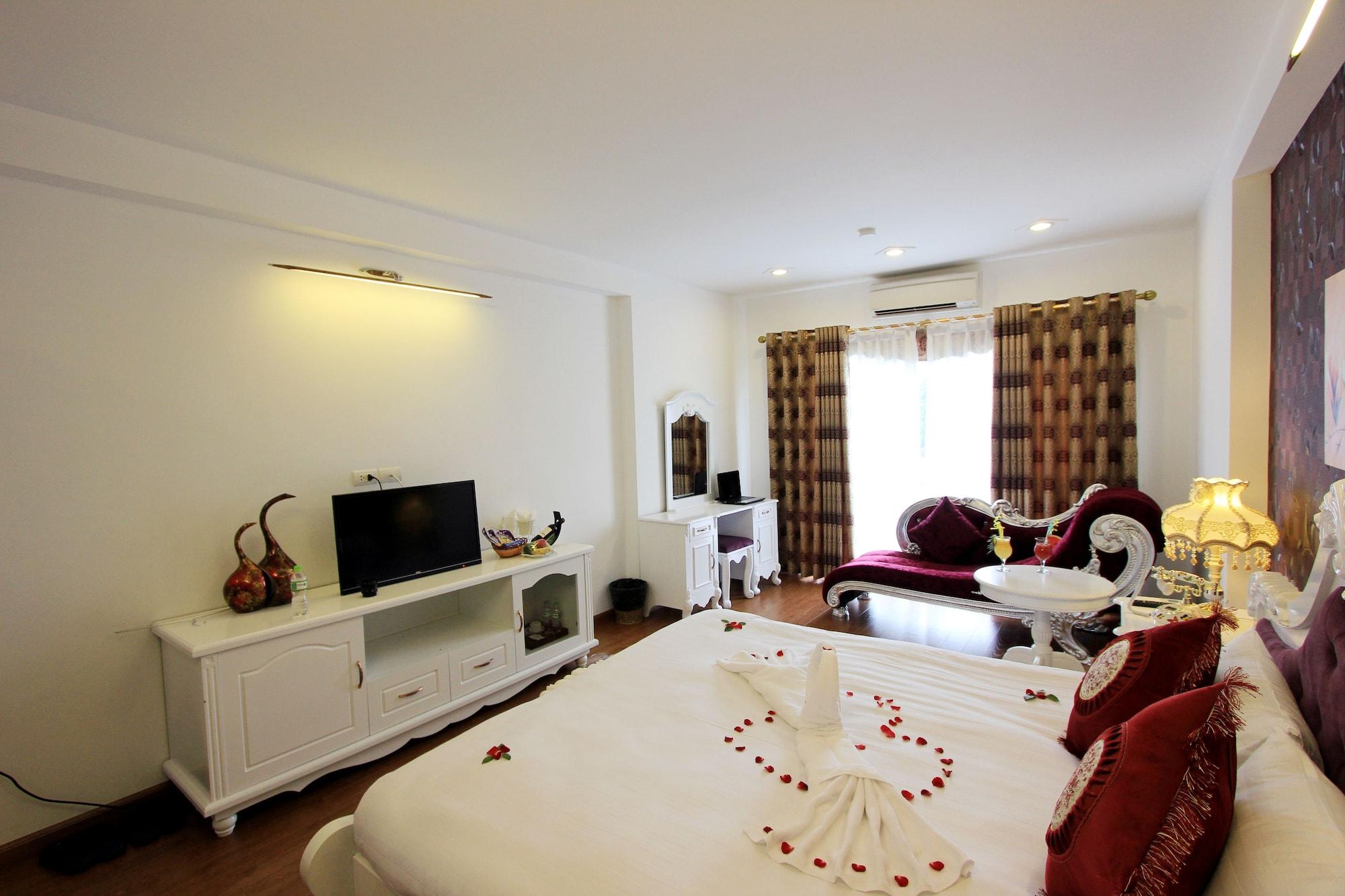 غرفة ثلاثية بإطلالة على المدينة، Hanoi Inner Hotel 2/7