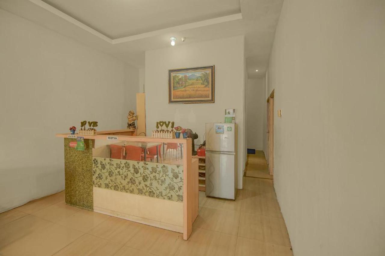 Hotel O near Pantai Losari formerly Point Inn 8/26