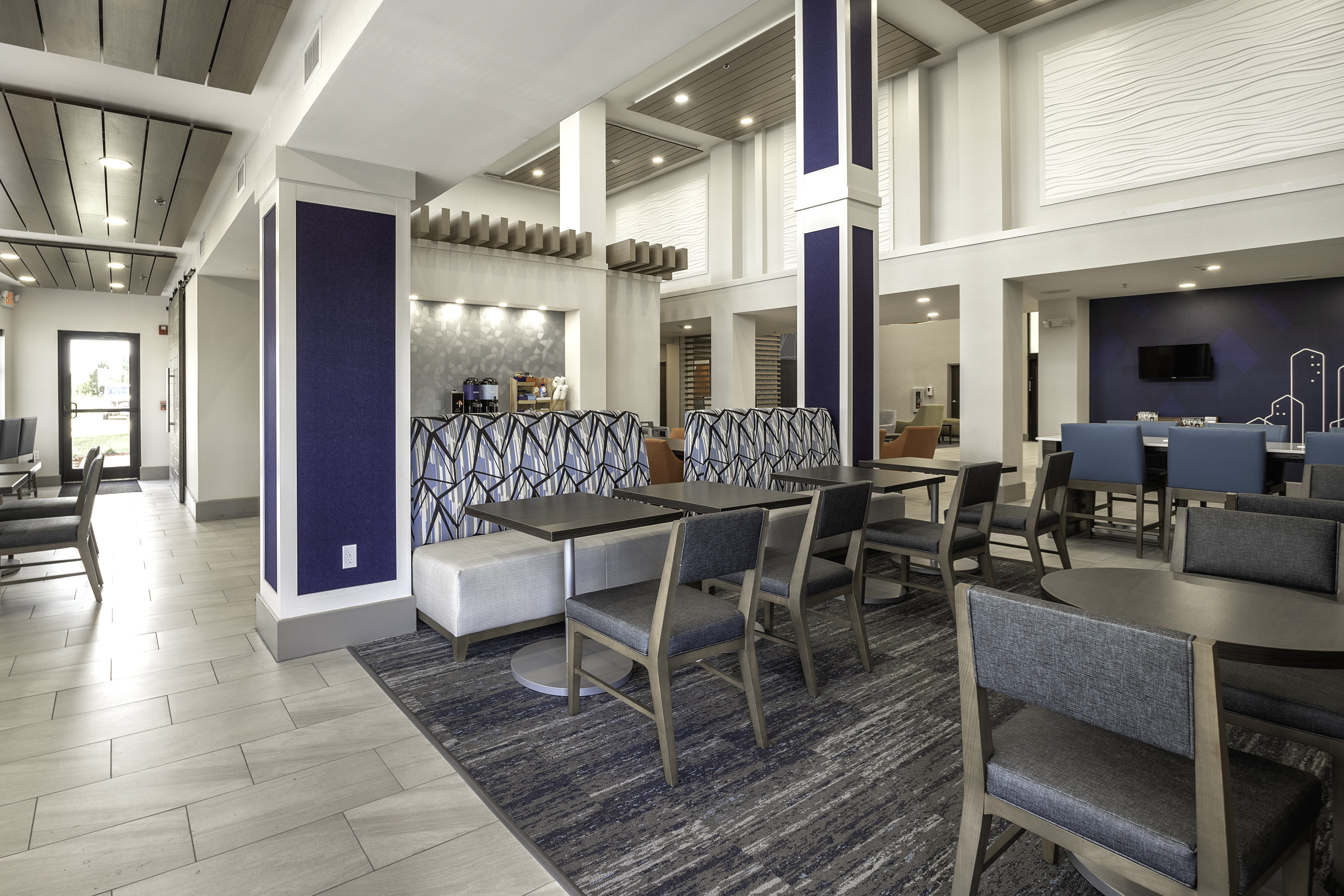 Holiday Inn Express Hotel And Suites Festus South St Louis 45/63