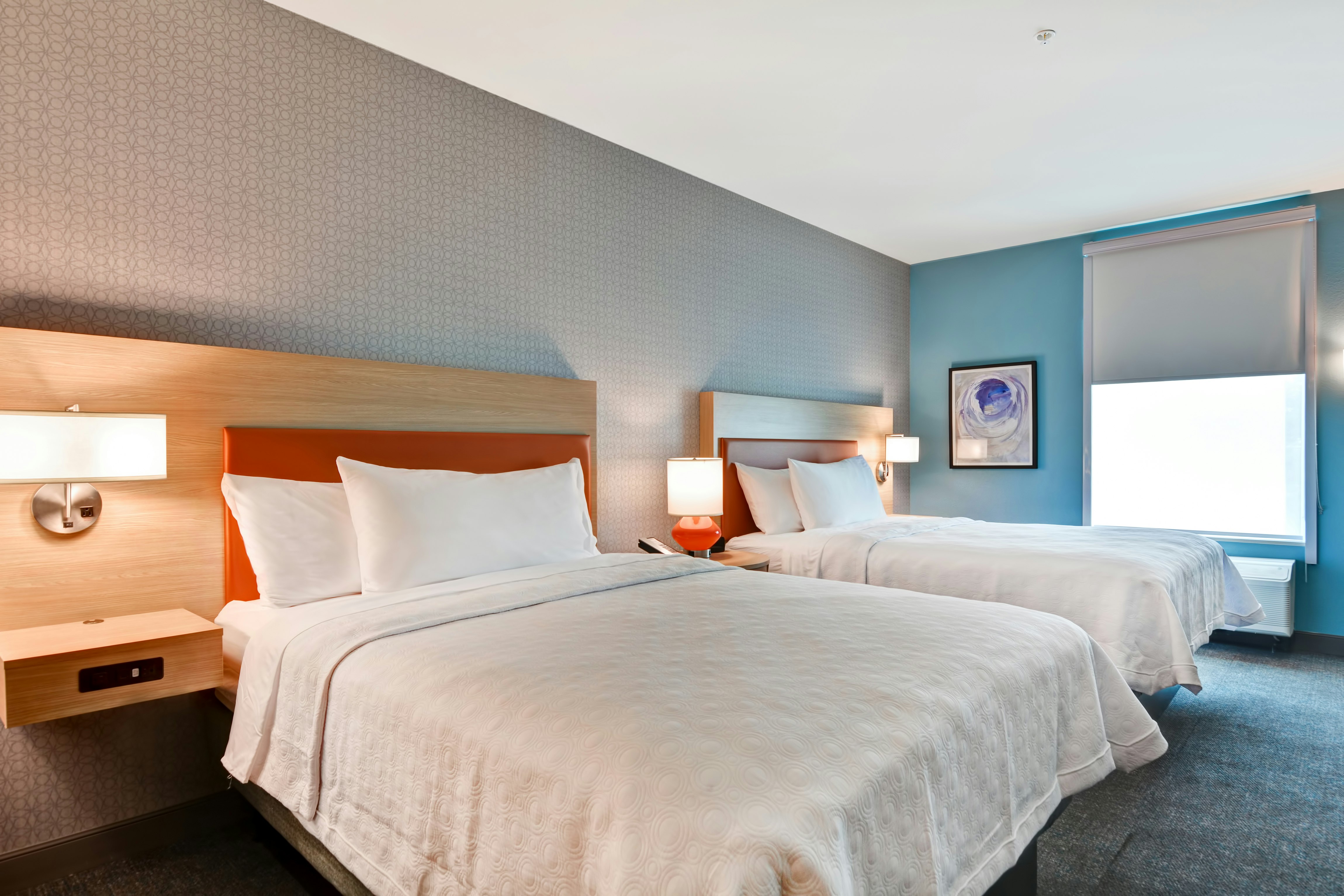 STUDIO, 2 QUEEN BEDS, ACCESSIBLE